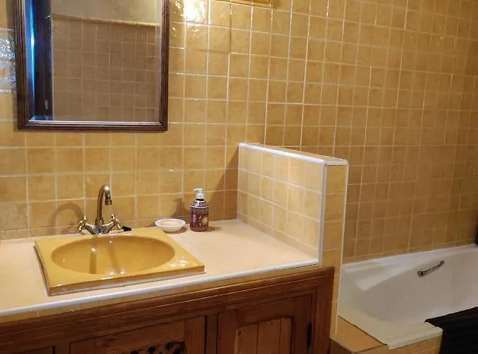 펜션 El Toleo 요요스델에스피뇨